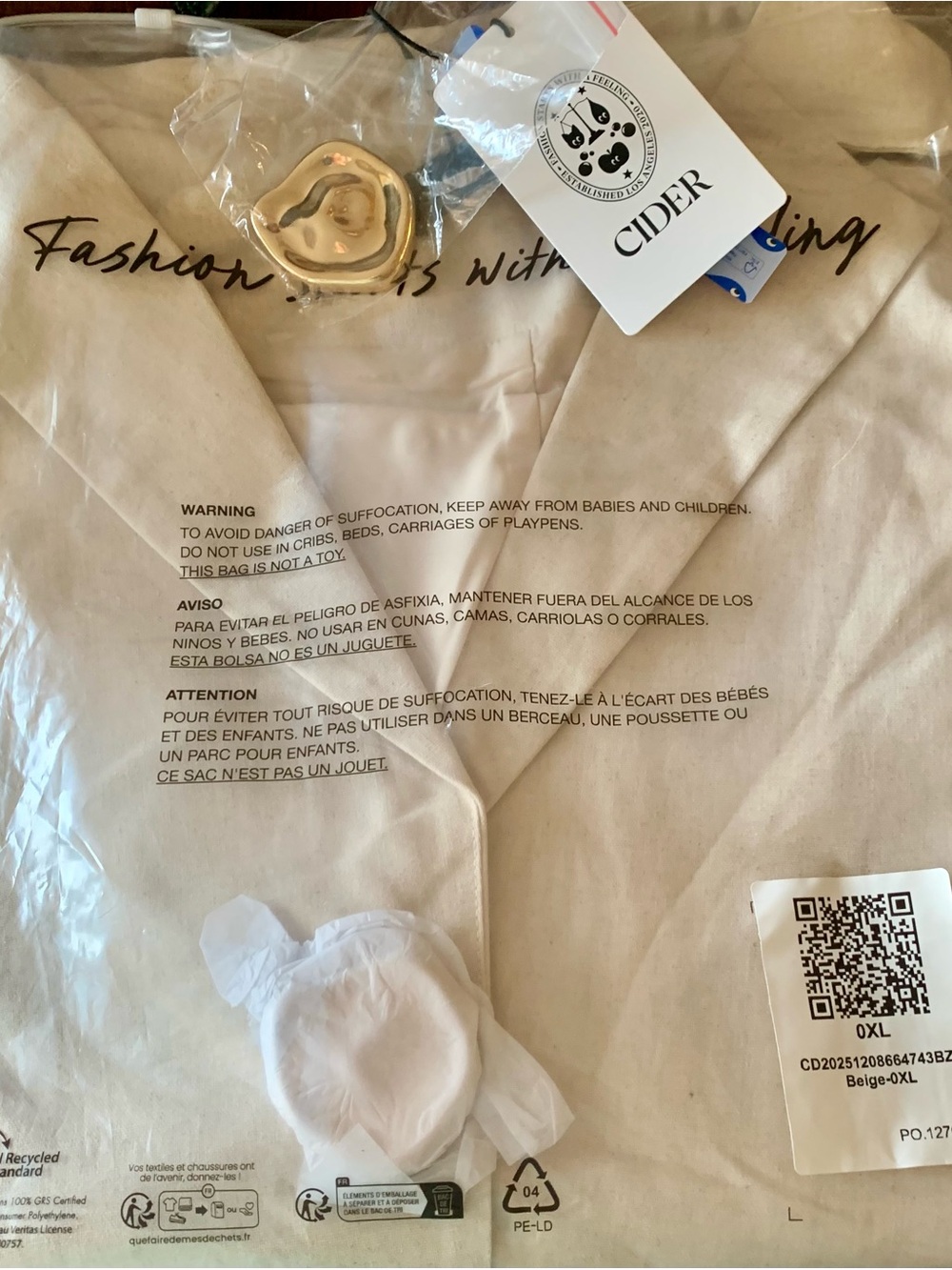 Cider Beige Short-Sleeve Blazer with Gold Accent - Picture 3 of 3